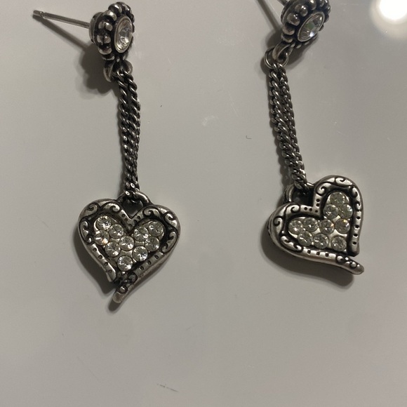 🤍 Brighton Love Struck Heart Earrings - Picture 5 of 6